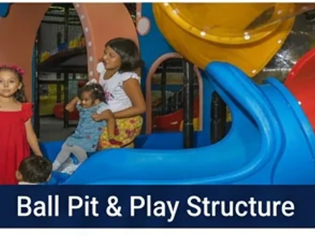 Big Bang Park Colombia ball pit and play structure